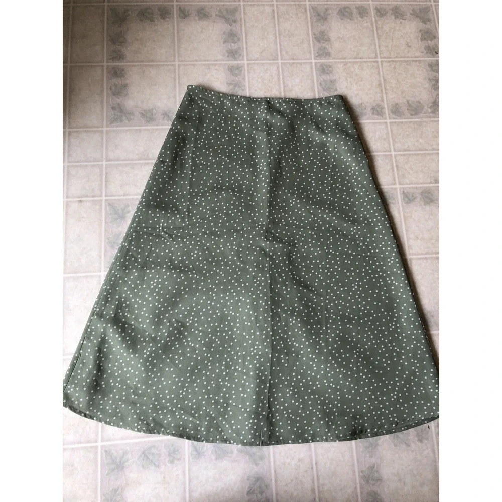 Paper Crane Green POLKA DOT SKIRT sz Small‎ Long Full No Slit